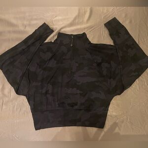 Lululemon black cropped zip up oversized shirt